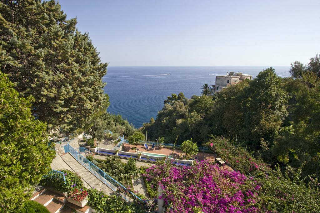 La Culla Degli Angeli Hotel Amalfi Bagian luar foto
