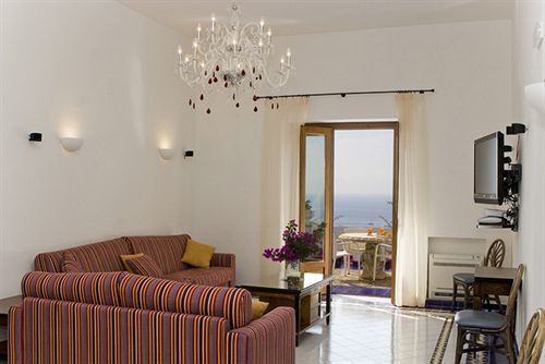 La Culla Degli Angeli Hotel Amalfi Bagian luar foto